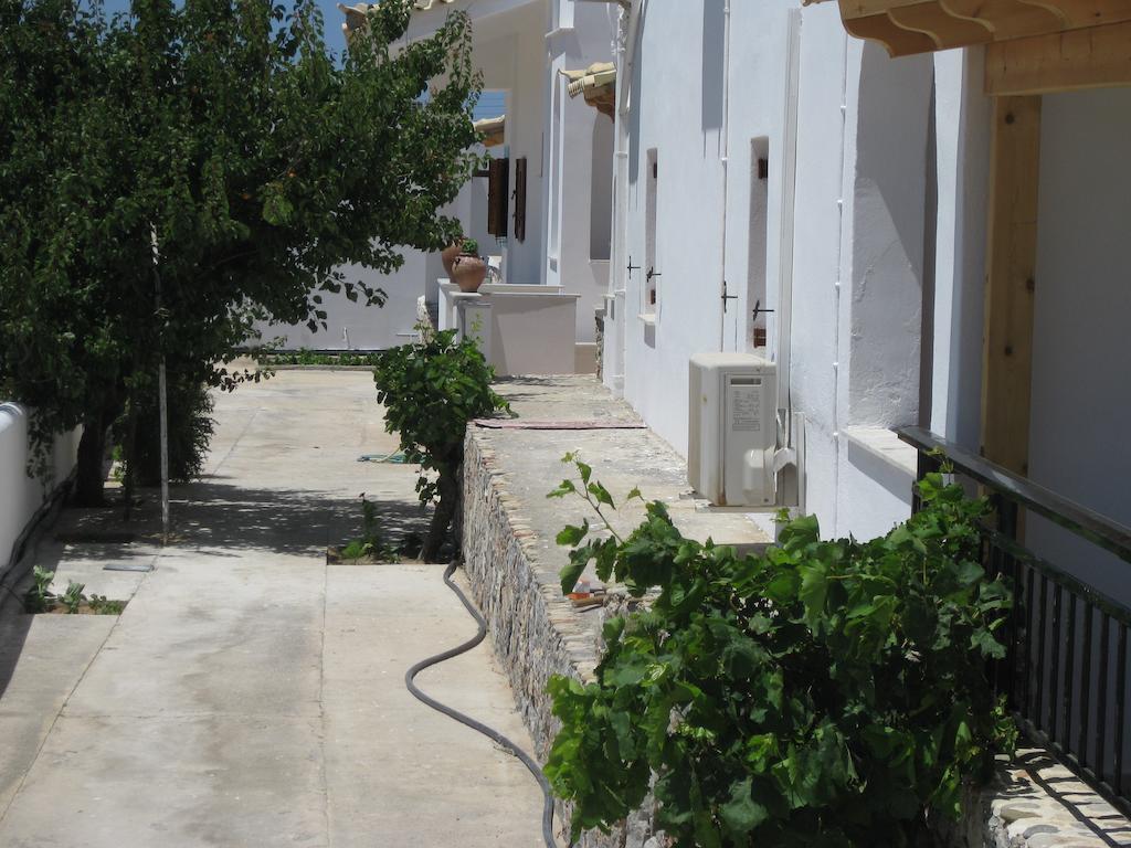 Maravelias House Hotel Archangelos  Exterior photo