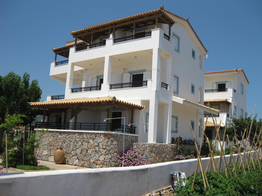 Maravelias House Hotel Archangelos  Exterior photo