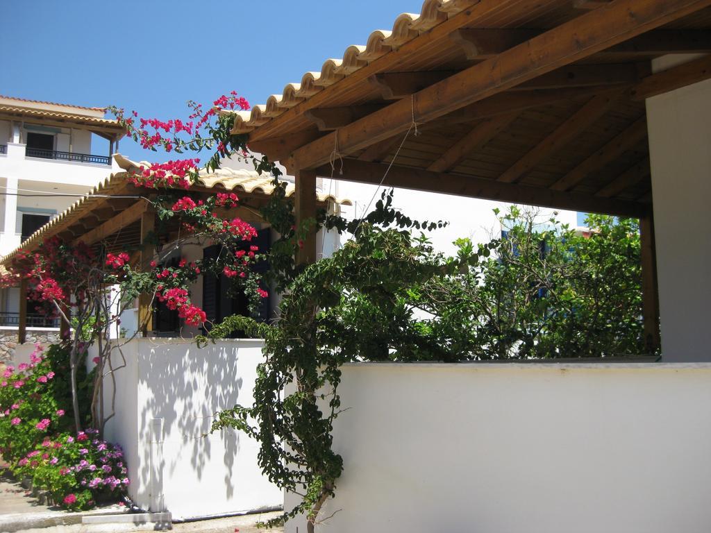 Maravelias House Hotel Archangelos  Exterior photo