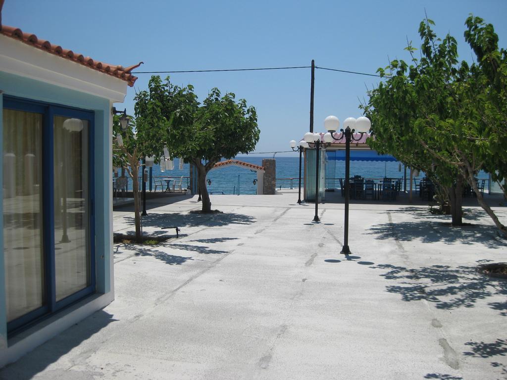 Maravelias House Hotel Archangelos  Exterior photo