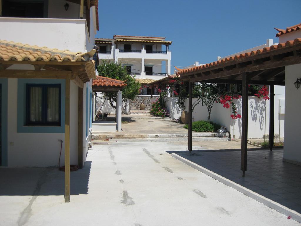 Maravelias House Hotel Archangelos  Exterior photo